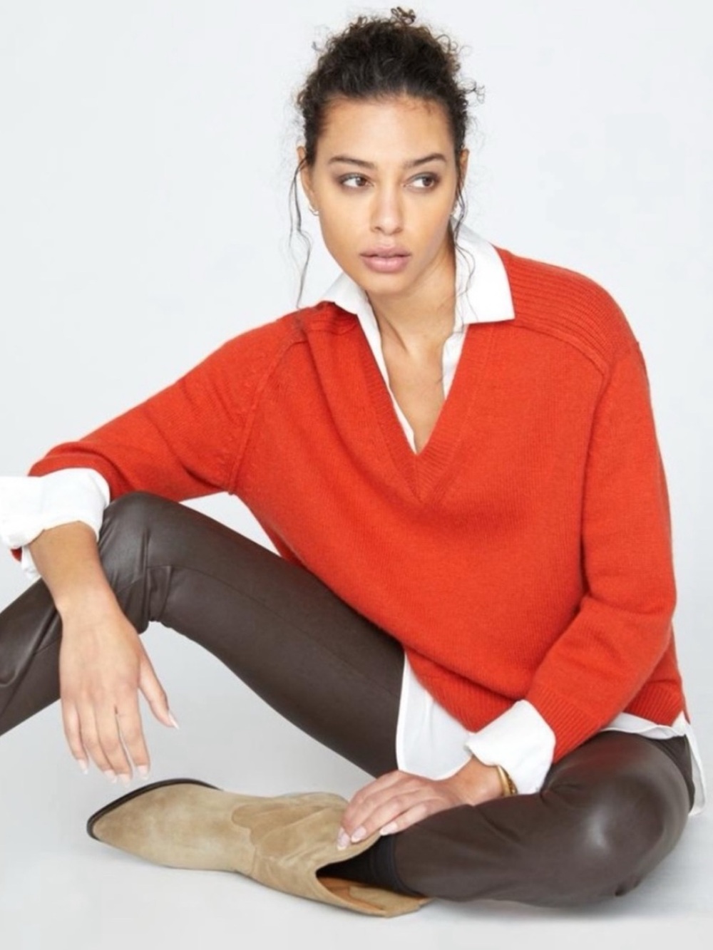 BROCHU WALKER THE LOOKER LAYERED V-NECK CARDAMON COLLAR WOOL CASHMERE SWEATER